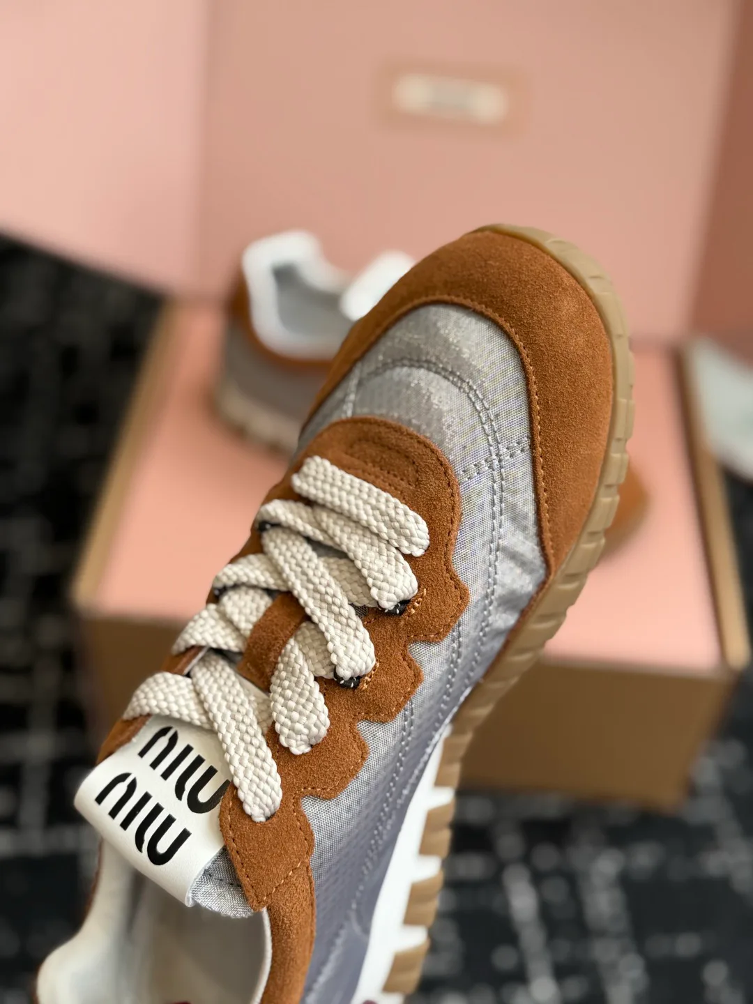Women's Sneakers MIU MIU 17804442