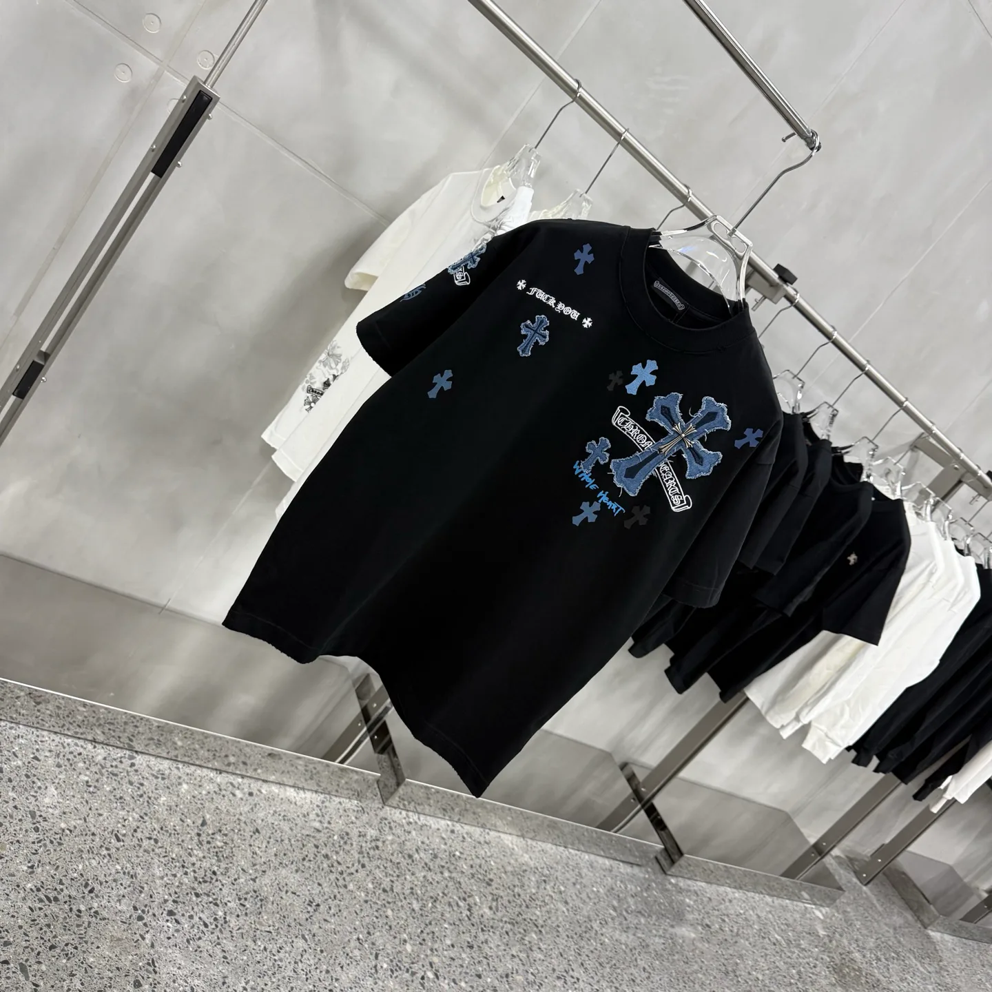 Men's T-Shirts CHROME HEARTS 17881226