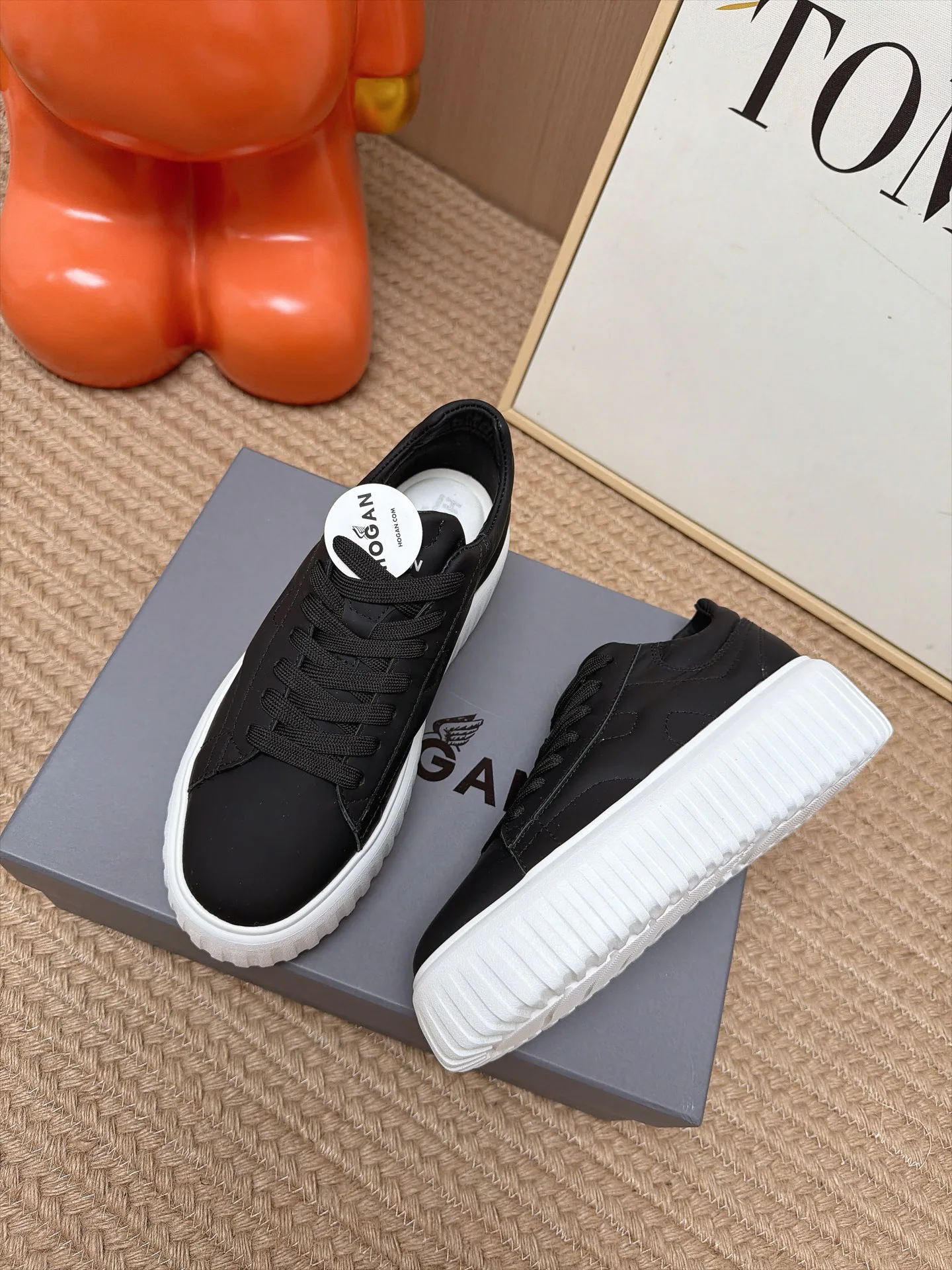 Women's Sneakers HOGAN 18239685