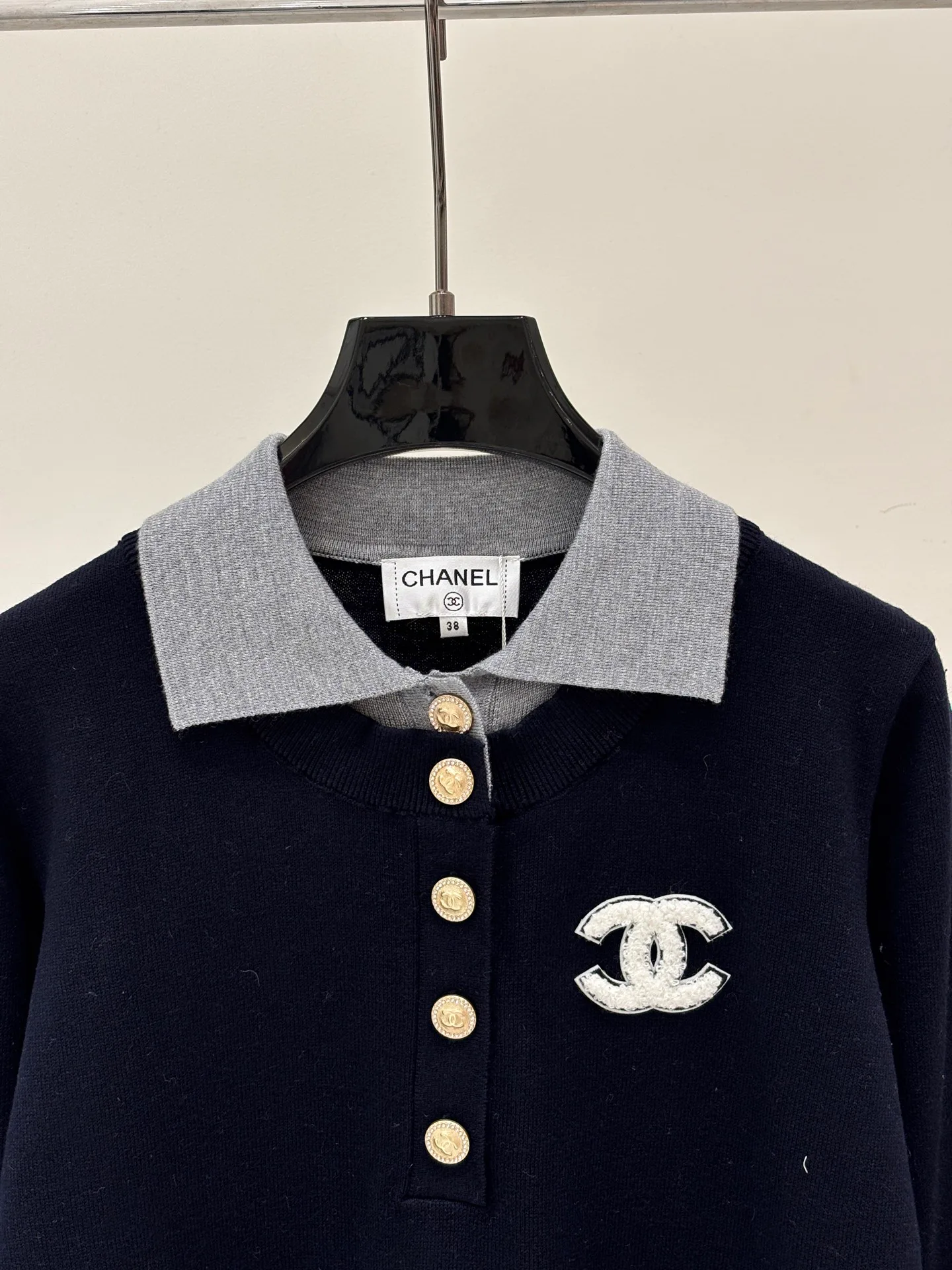 Women's Jumpers And Sweaters CHANEL 18138210