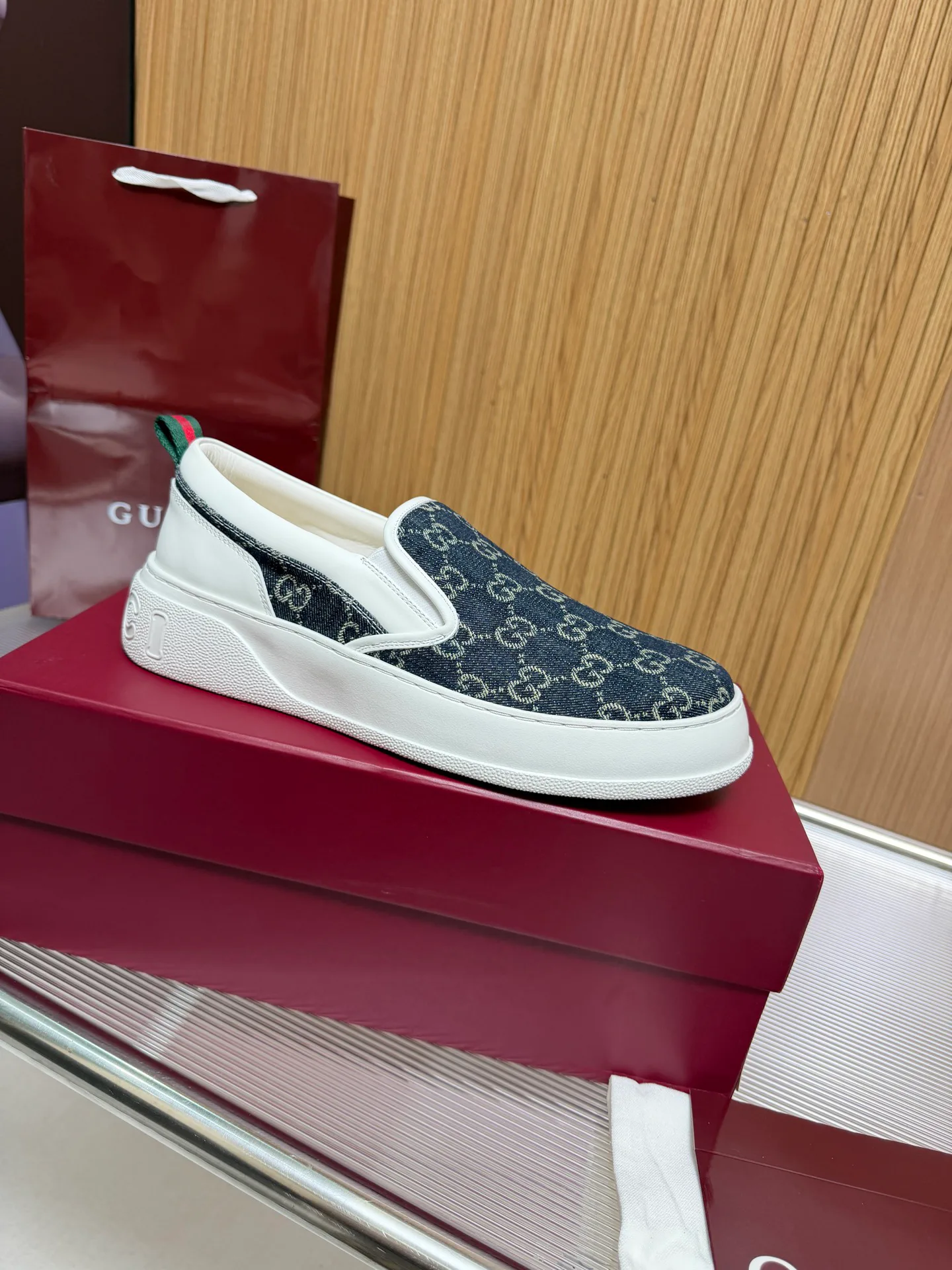 Men's Sneakers GUCCI 17620465