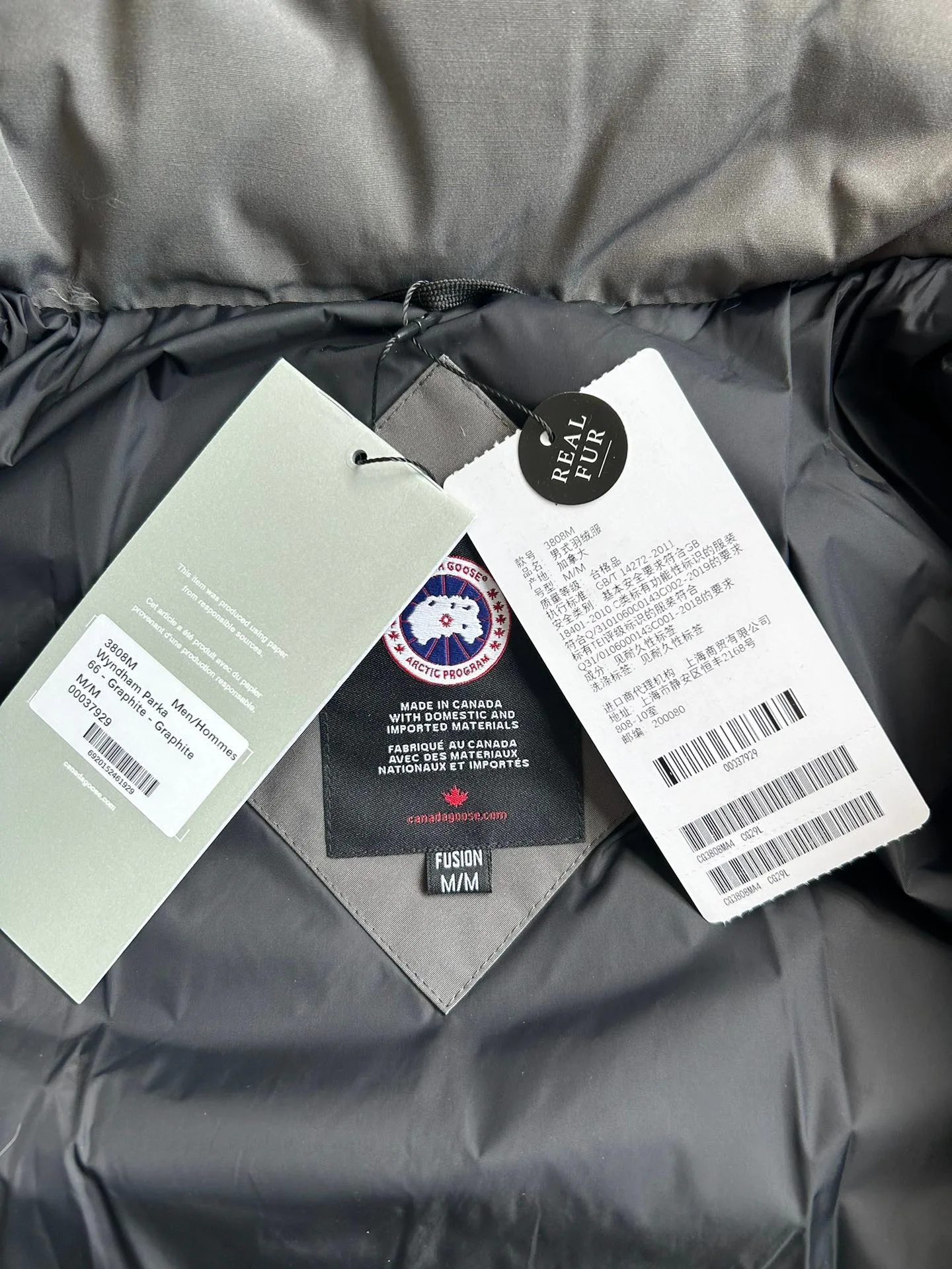 Men's Jackets And Down Jackets CANADA GOOSE 18111617