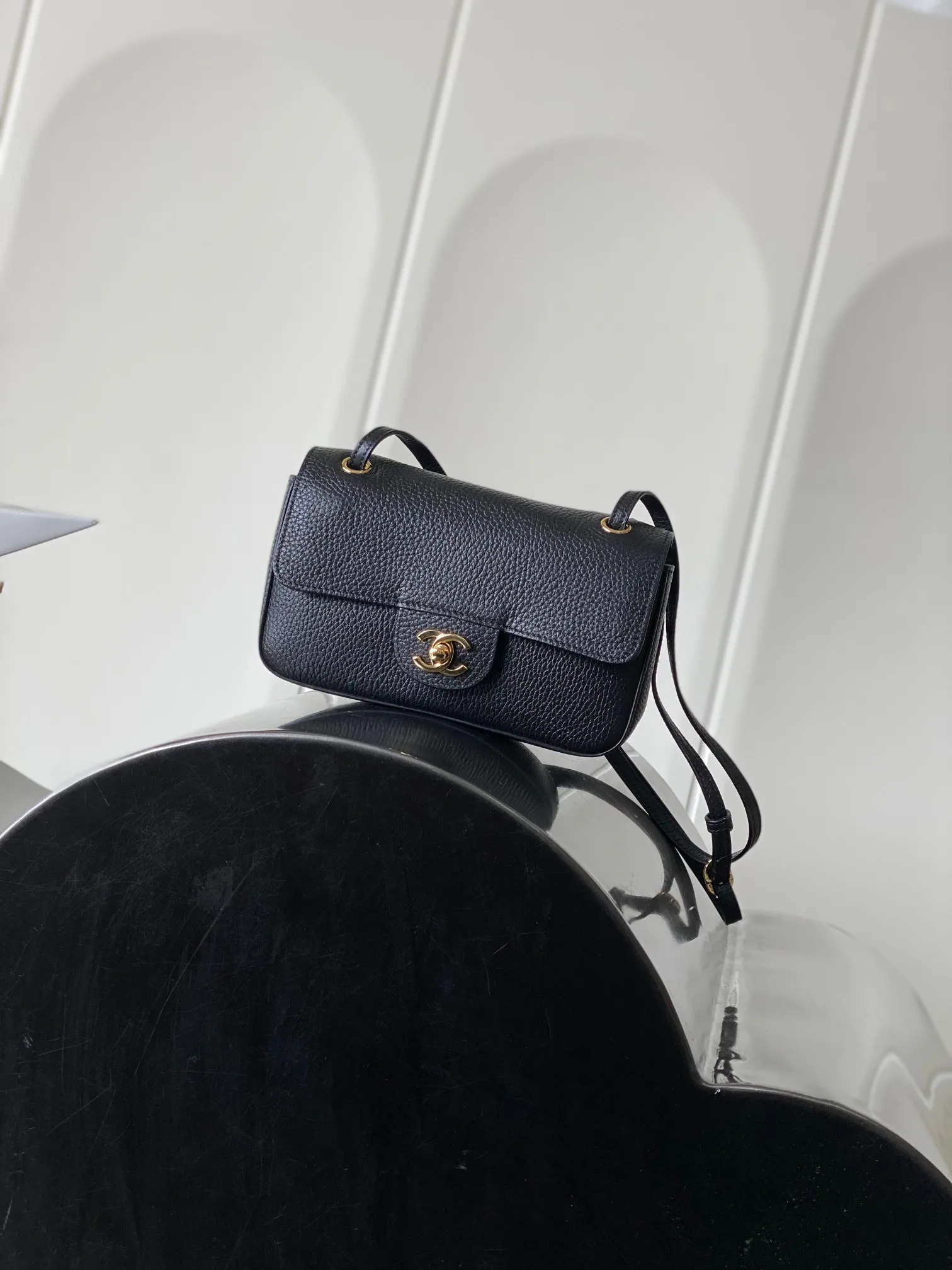 Women's Classic Handbags CHANEL 18528903