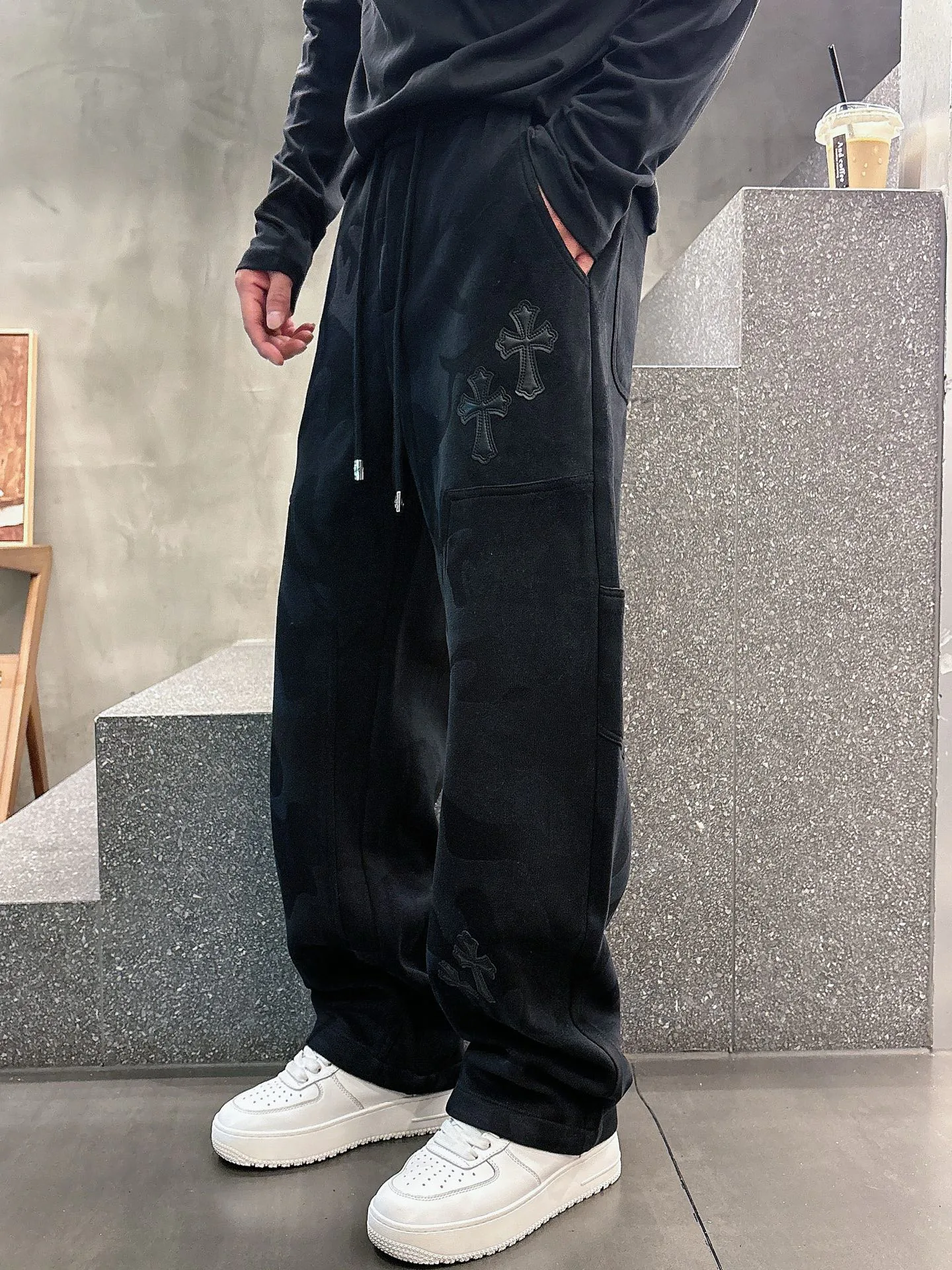 Брюки Мужские Chrome Hearts 18596834