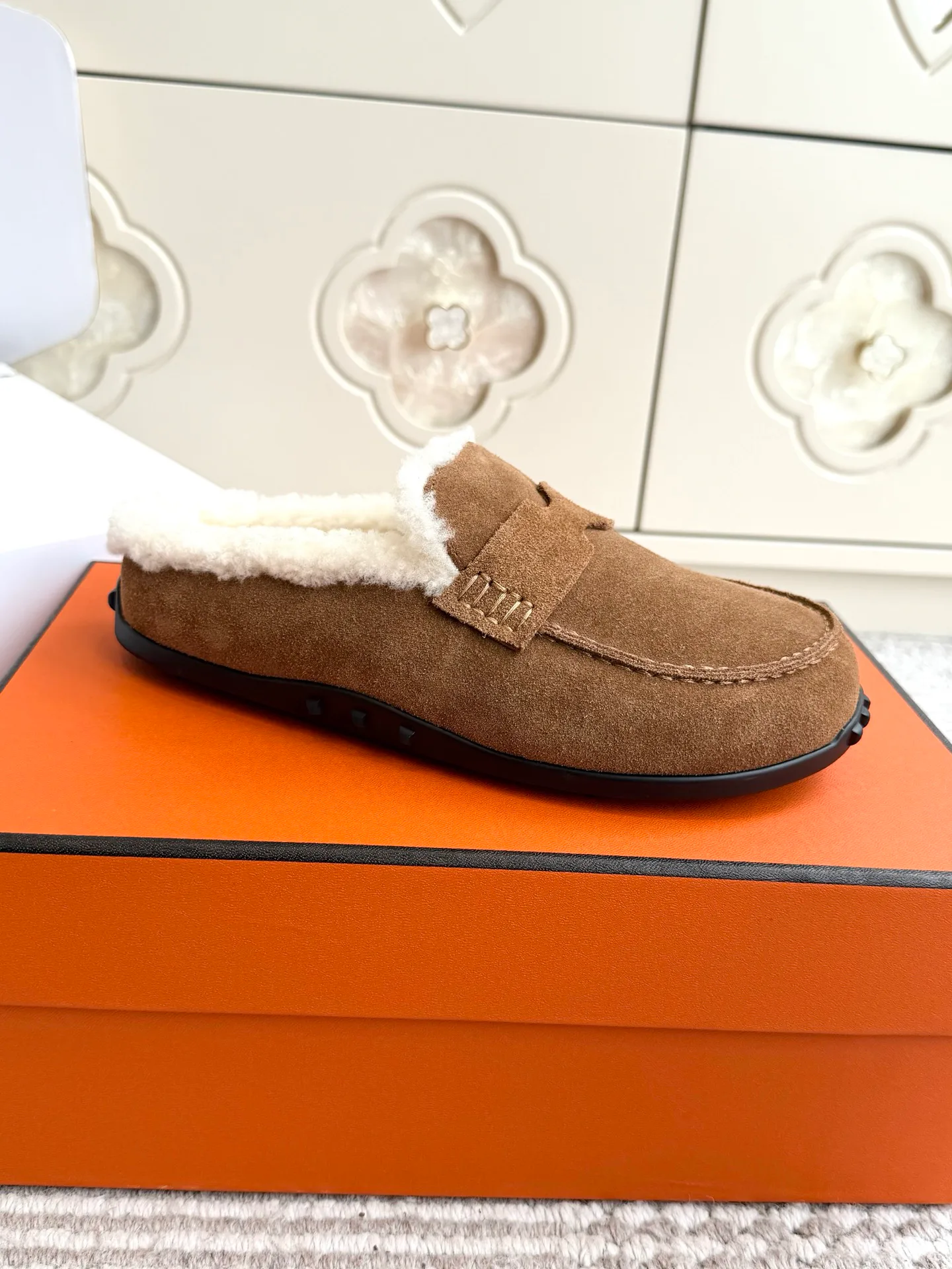 Women's Loafers And Moccasins HERMES 18146429