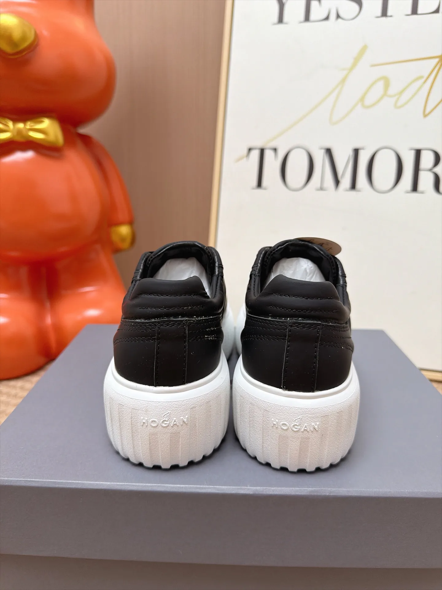 Women's Sneakers HOGAN 18239685