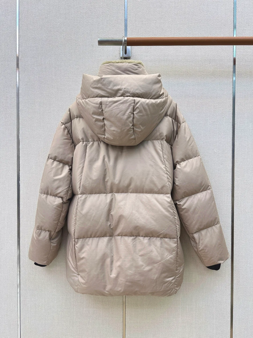 Women's Jackets And Down Jackets PRADA 18094553