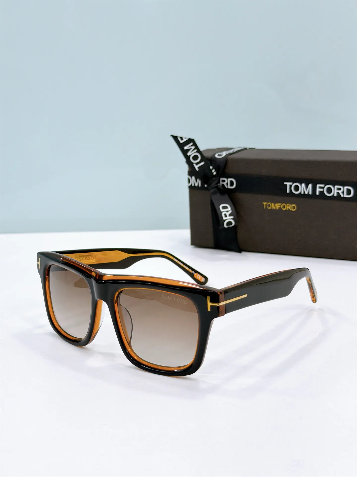 Glasses TOM FORD 17865297