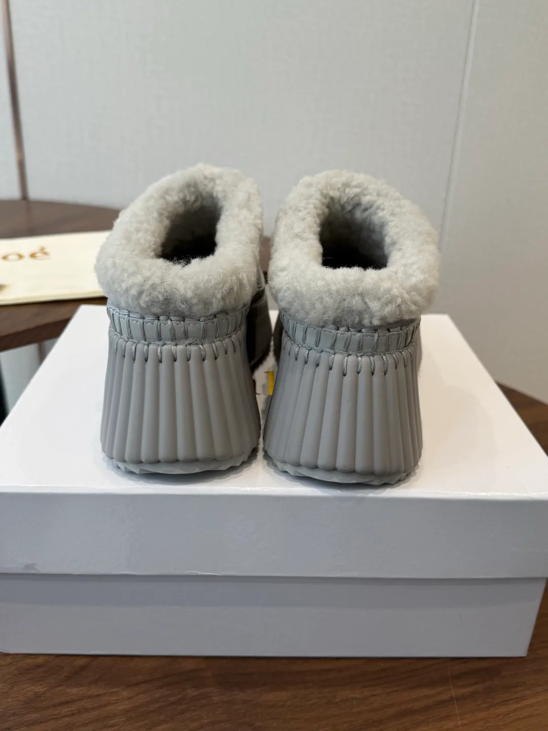 Women's Ugg Boots CHLOE 18511634