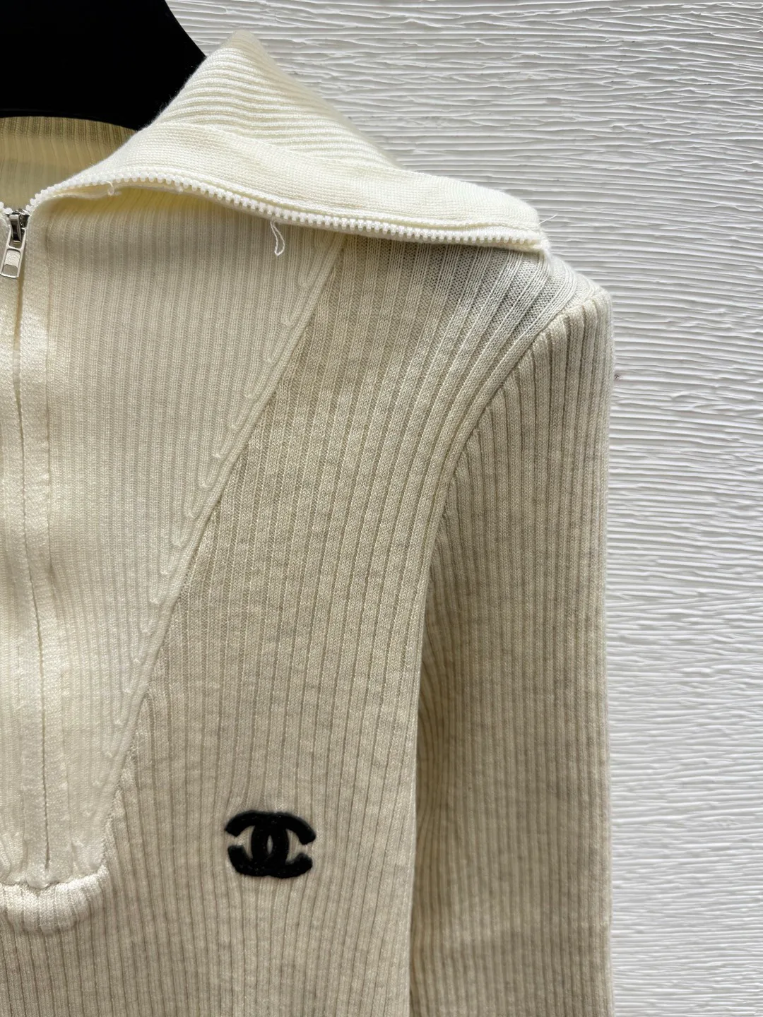 Women's Jumpers And Sweaters CHANEL 18138242