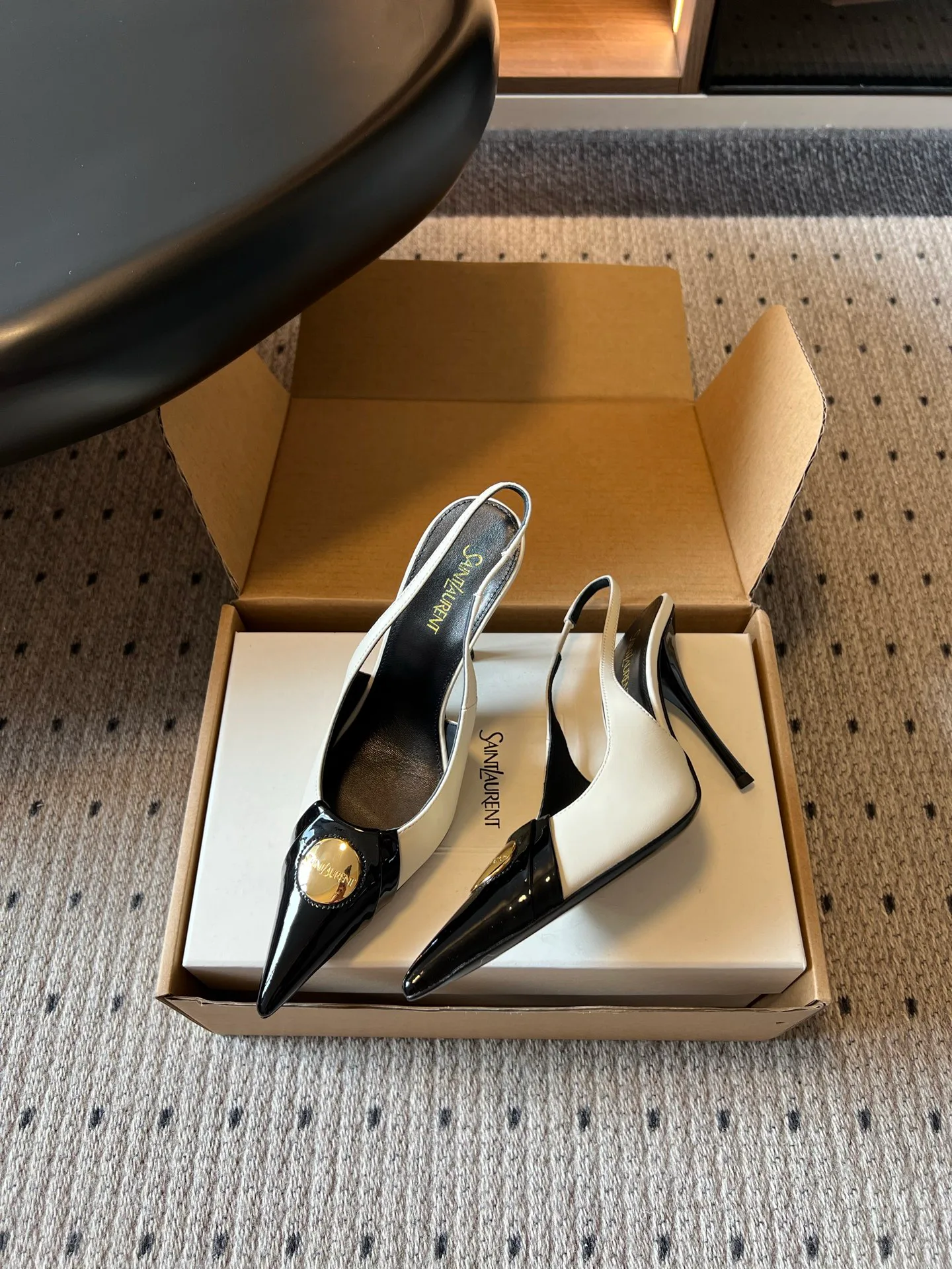 Women's Heels SAINT LAURENT 17360163
