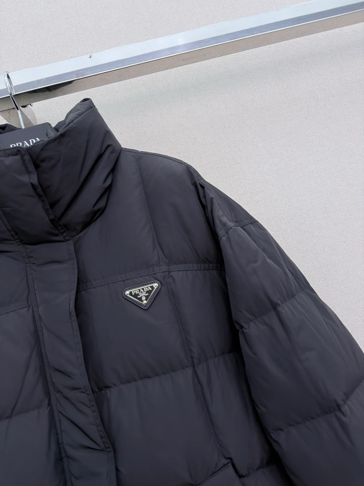 Women's Jackets And Down Jackets PRADA 18402405