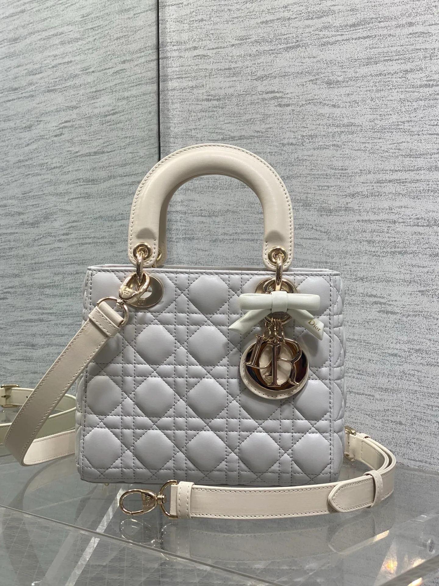 Women's Classic Handbags CHRISTIAN DIOR 17920070