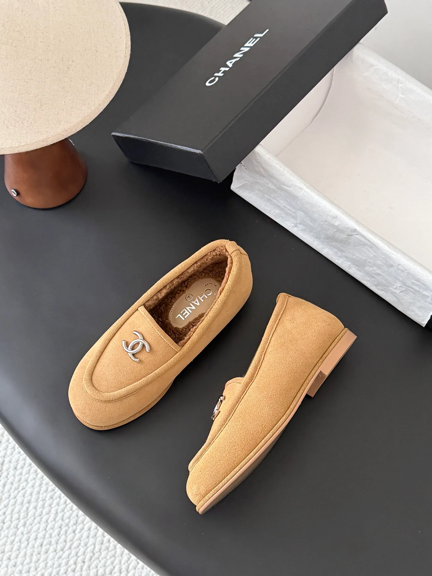 Women's Loafers And Moccasins CHANEL 18083242