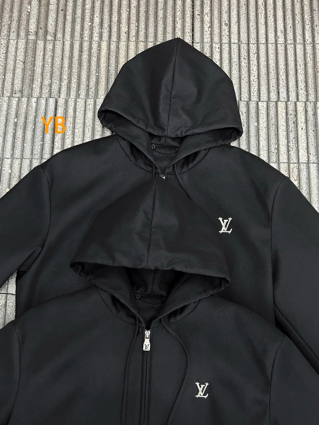 Men's Jackets And Down Jackets LOUIS VUITTON 17480623