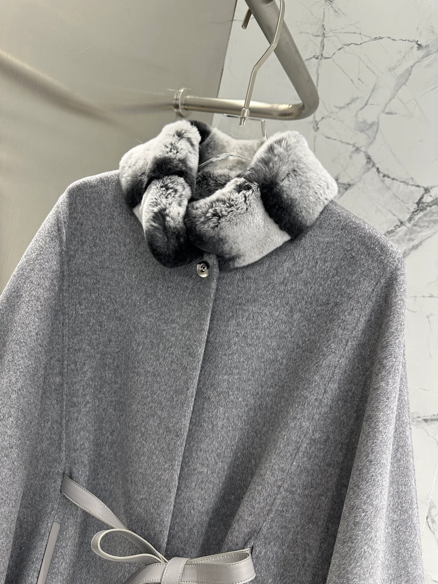 Women's Coats LORO PIANA 18513173