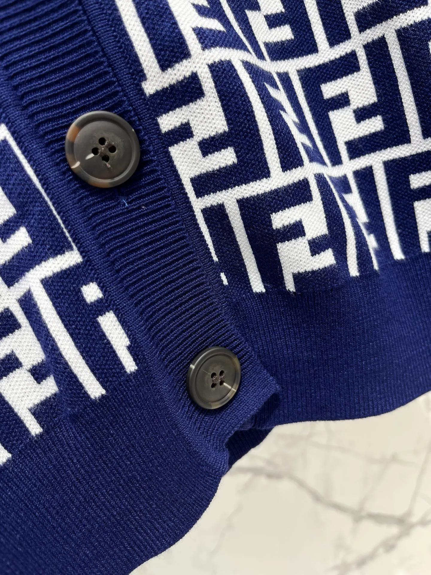 Women's Jumpers And Sweaters FENDI 18211655