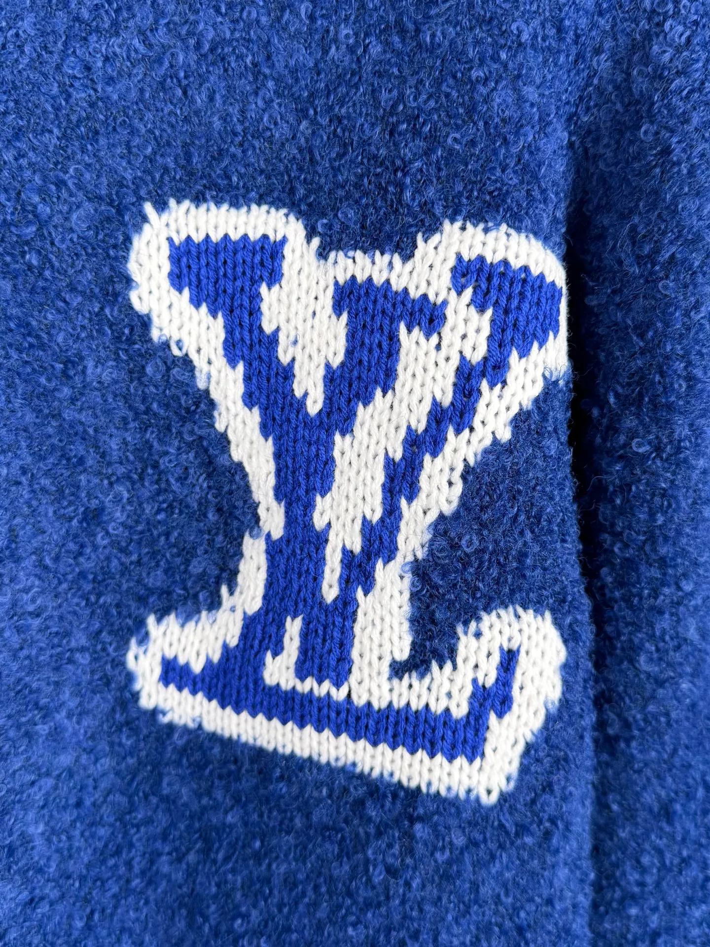 Men's Jumpers And Sweaters LOUIS VUITTON 18069196