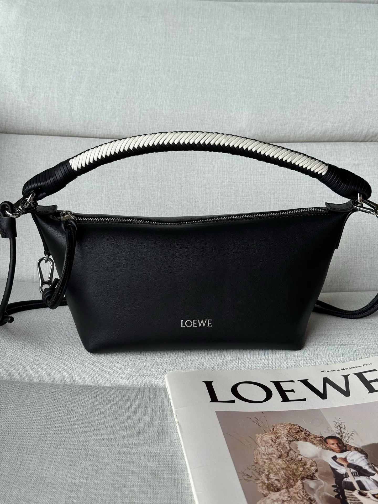 Women's Classic Handbags LOEWE 17722819