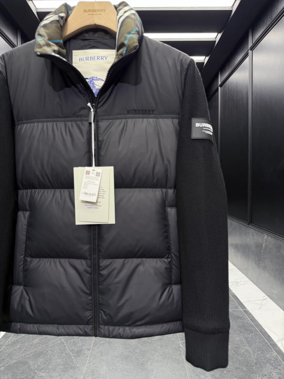 Men's Jackets And Down Jackets BURBERRY 18007673