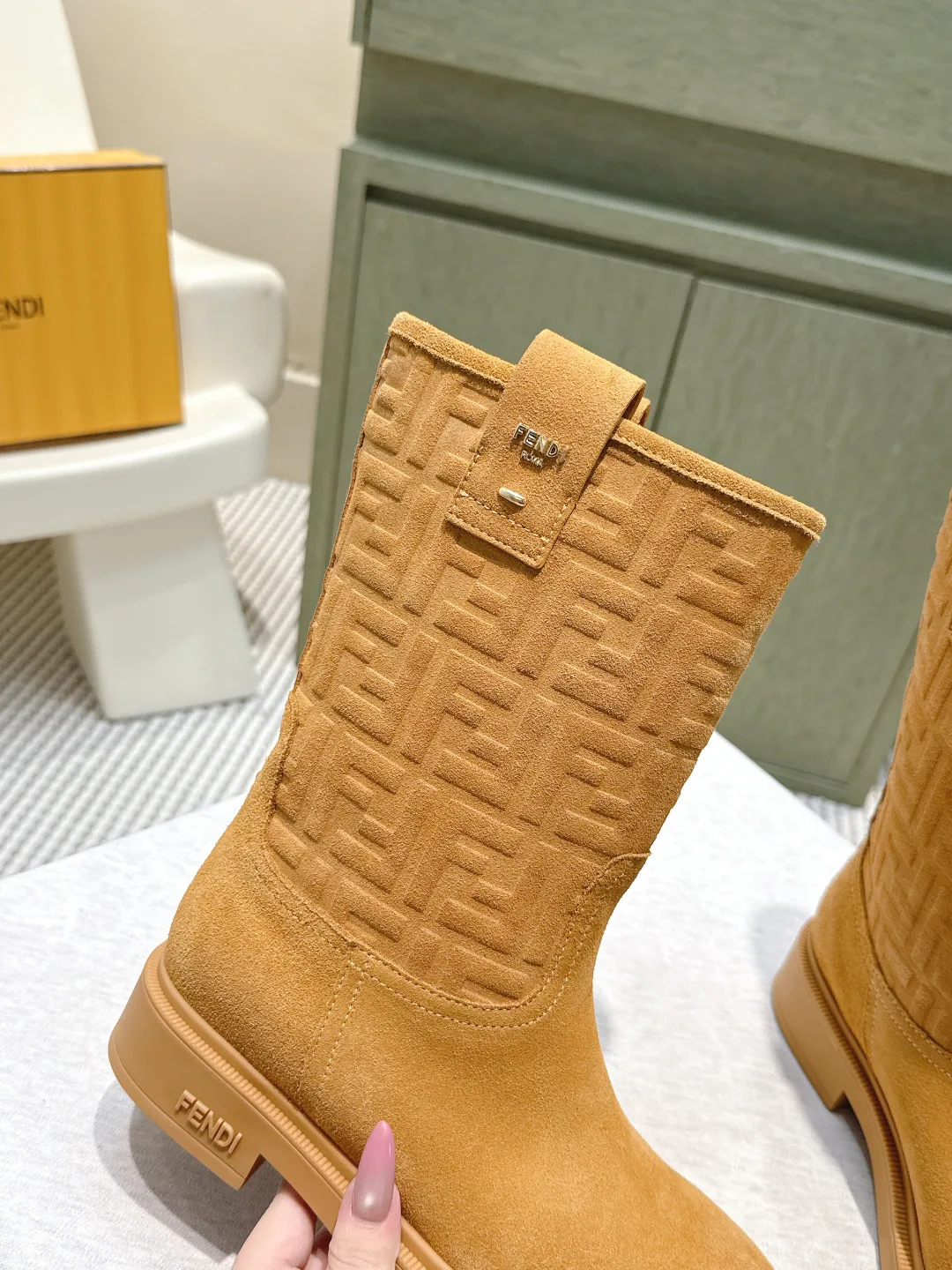 Women's Boots FENDI 18370160