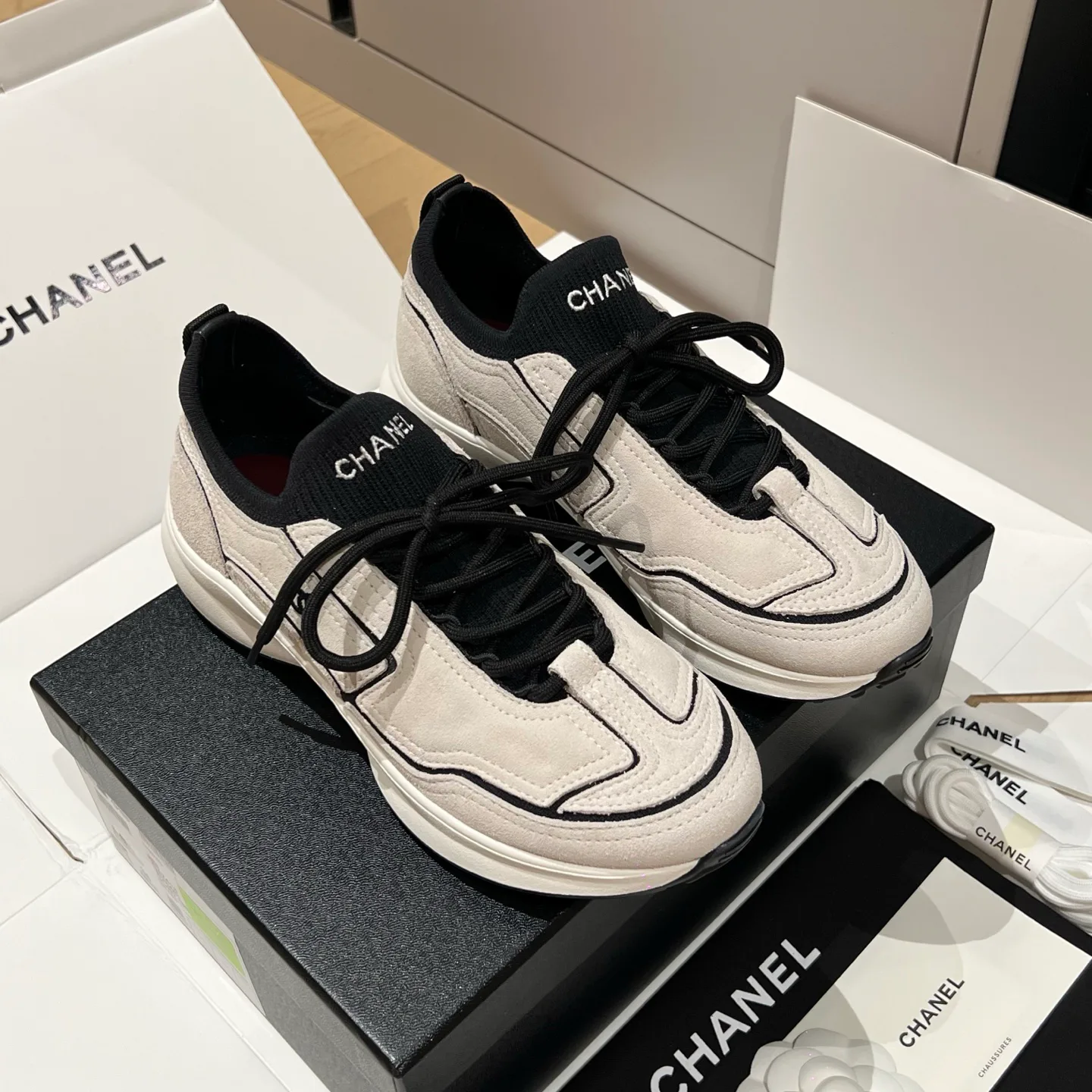 Women's Sneakers CHANEL 17733662