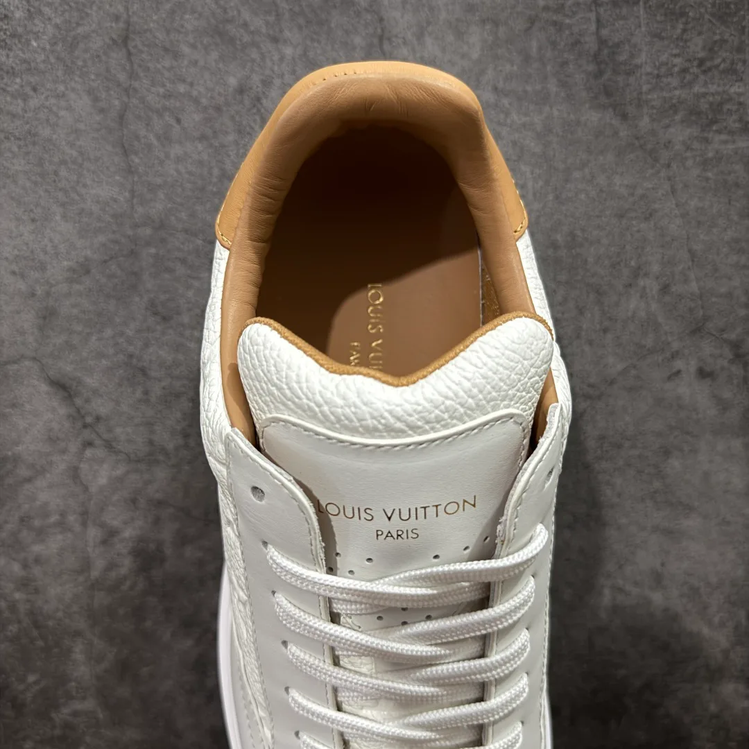 Men's Sneakers LOUIS VUITTON 18404670