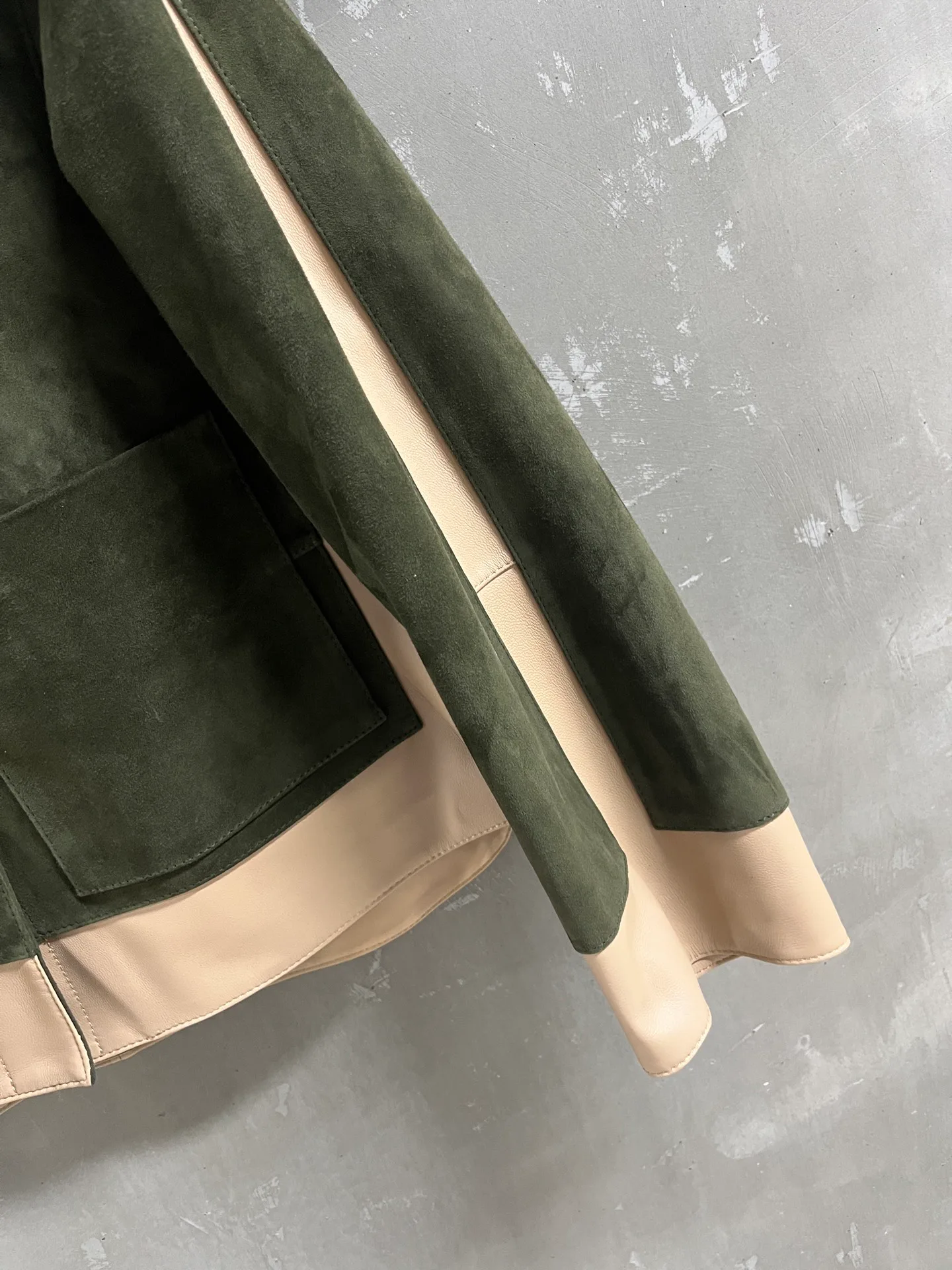 Women's Leather Jackets And Sheepskin Coats LOEWE 18172879