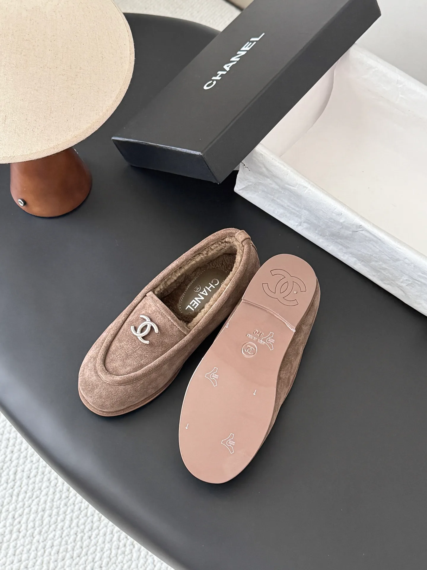 Women's Loafers And Moccasins CHANEL 18138956