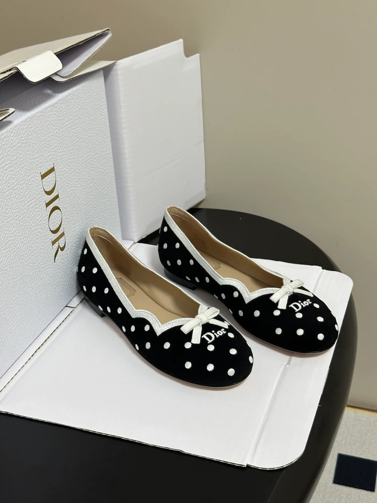Women's Ballet Flats CHRISTIAN DIOR 18041478