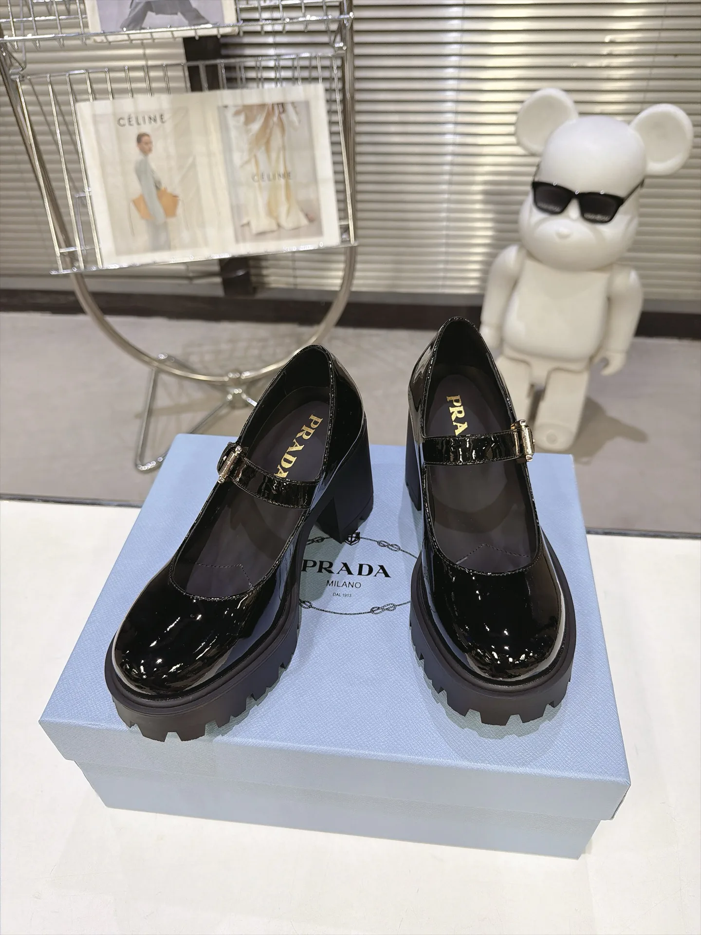 Women's Loafers And Moccasins PRADA 18104593