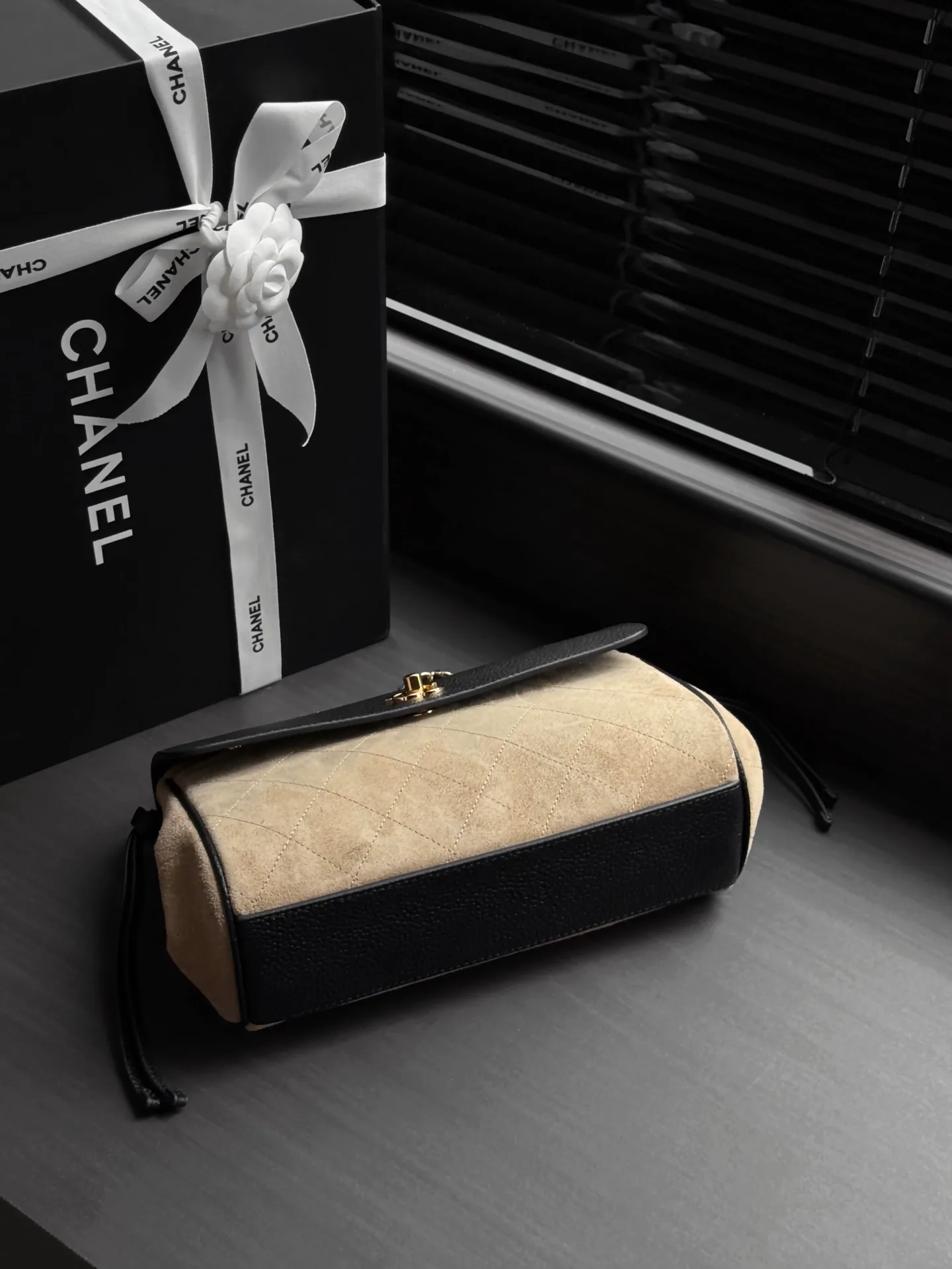 Women's Classic Handbags CHANEL 17861287