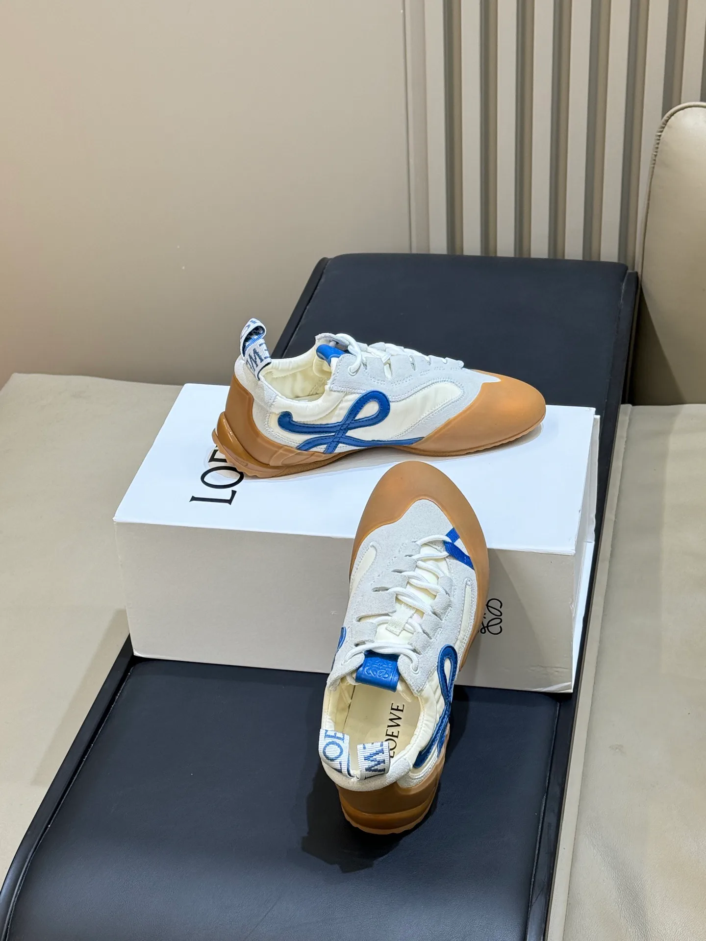 Women's Sneakers LOEWE 18073075
