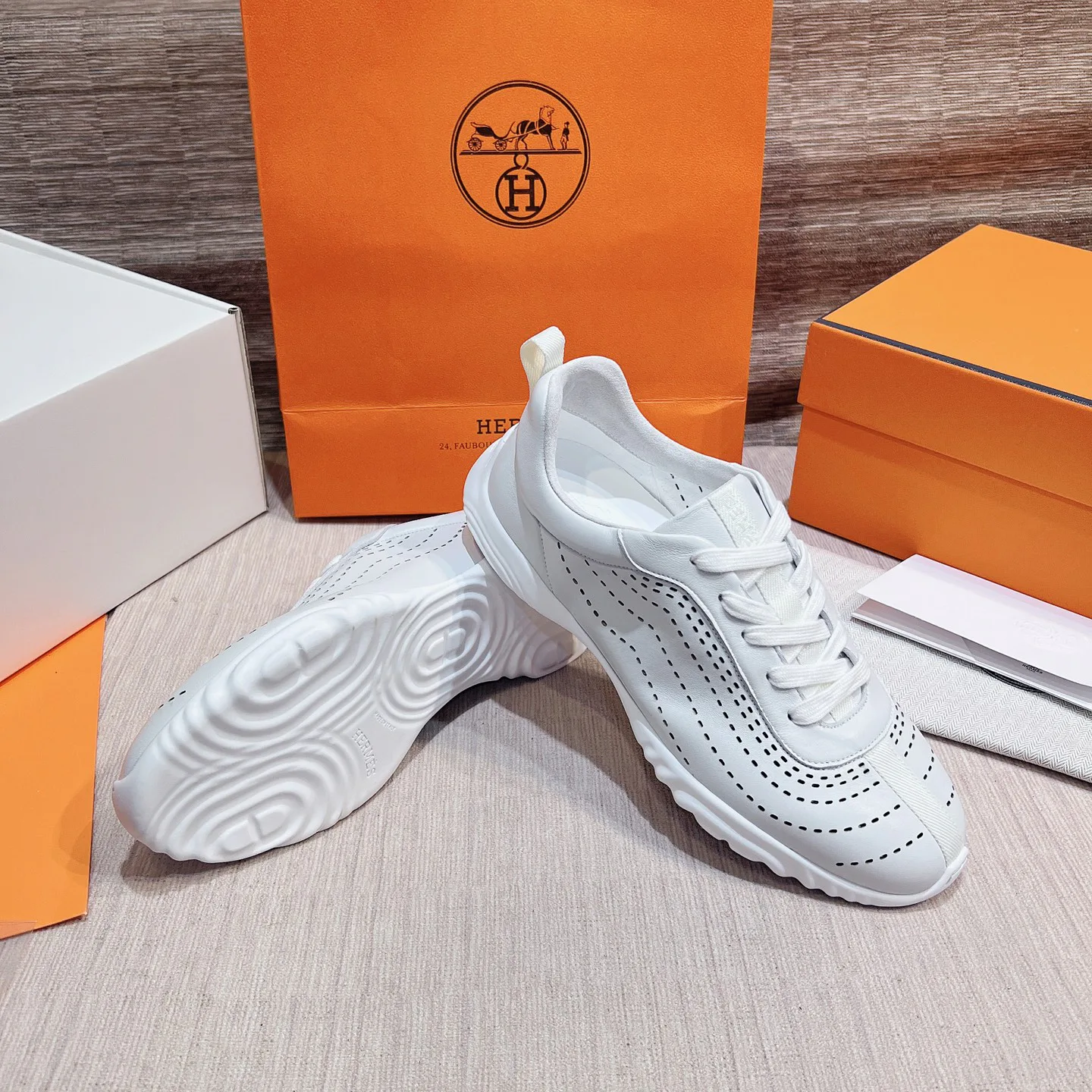 Men's Sneakers HERMES 17749560