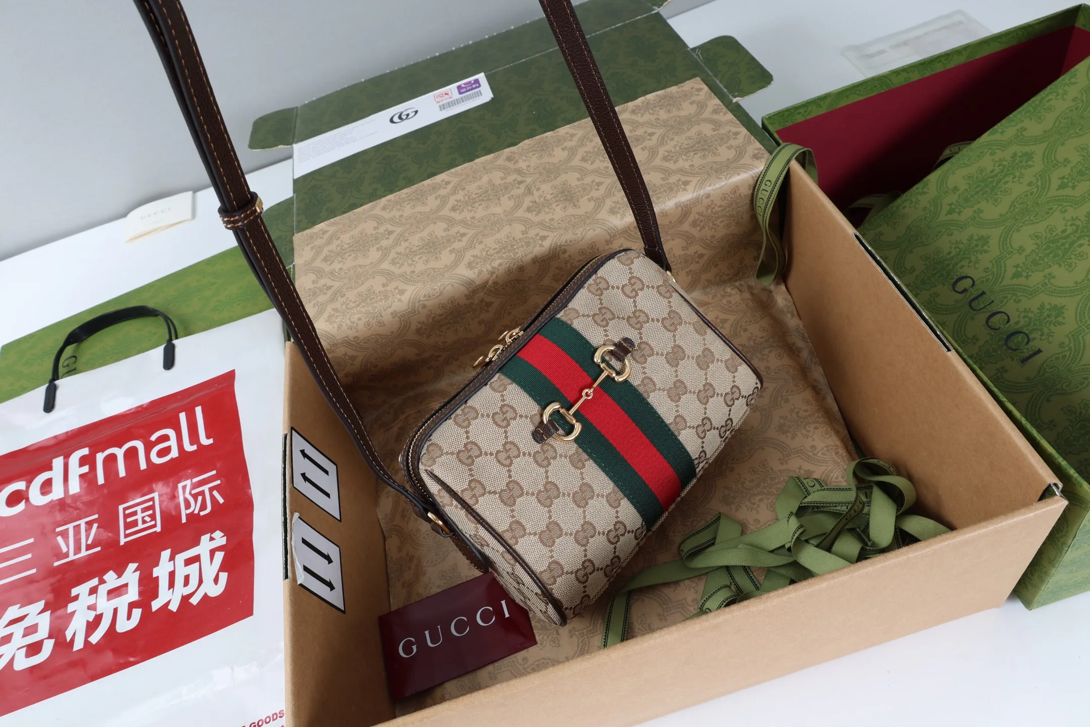 Women's Classic Handbags GUCCI 18004846
