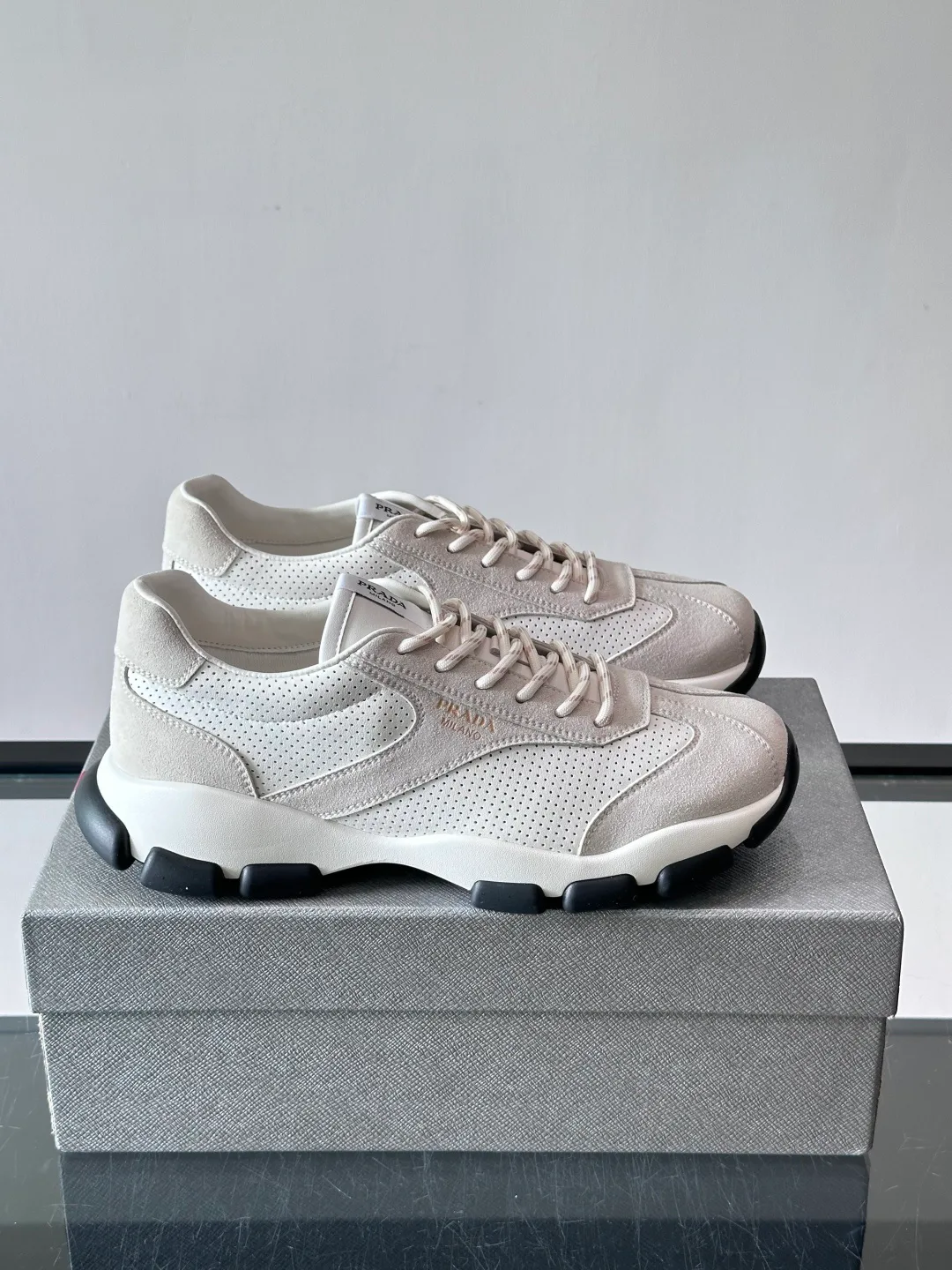 Men's Sneakers PRADA 17384650