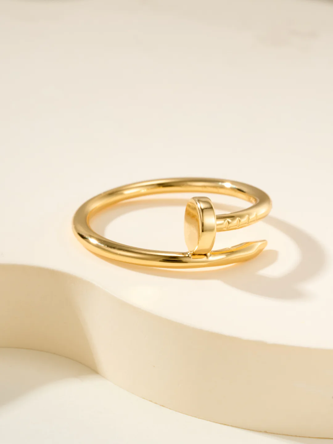 Jewelry CARTIER 18330099
