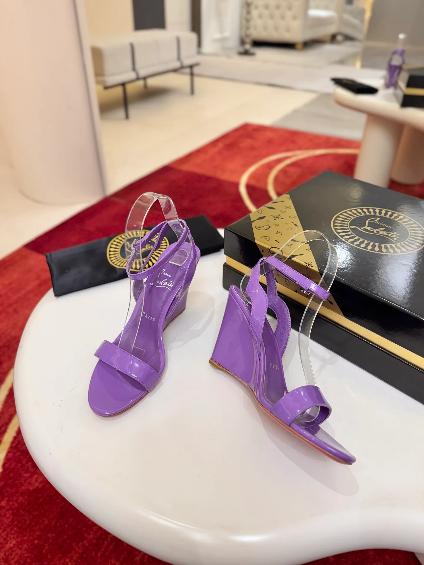 Women's Open-Toe Sandals CHRISTIAN LOUBOUTIN 18500927