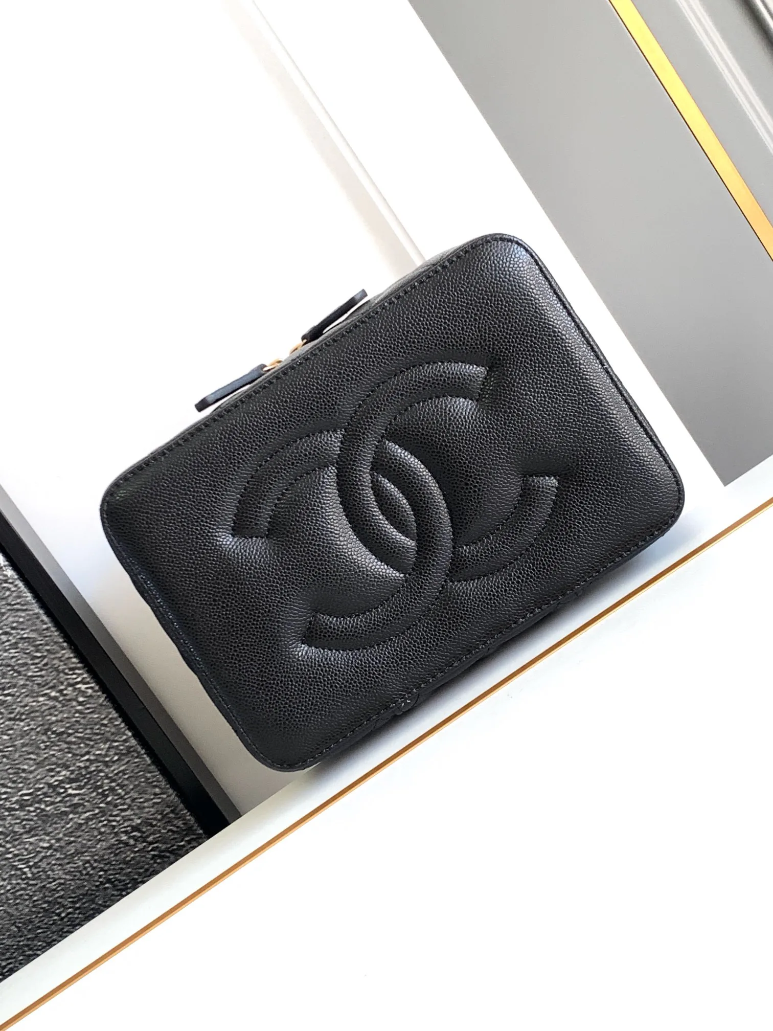 Классические Сумки Женские Chanel 18588883