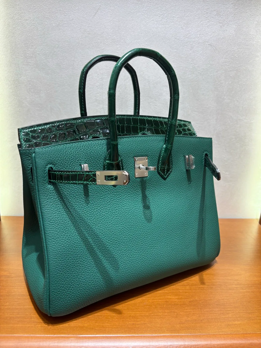 Women's Classic Handbags HERMES 17415808