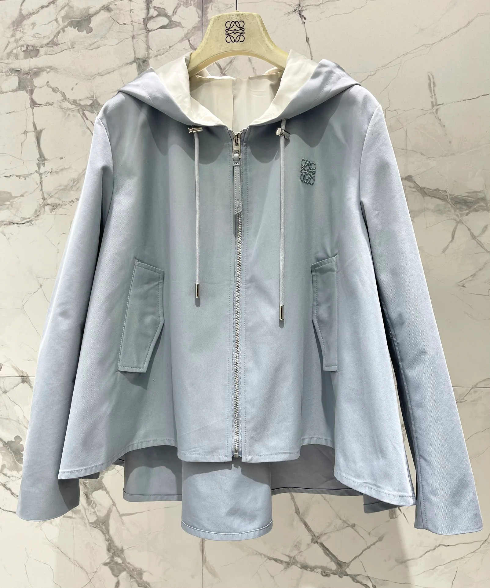 Women's Jackets And Down Jackets LOEWE 18016009