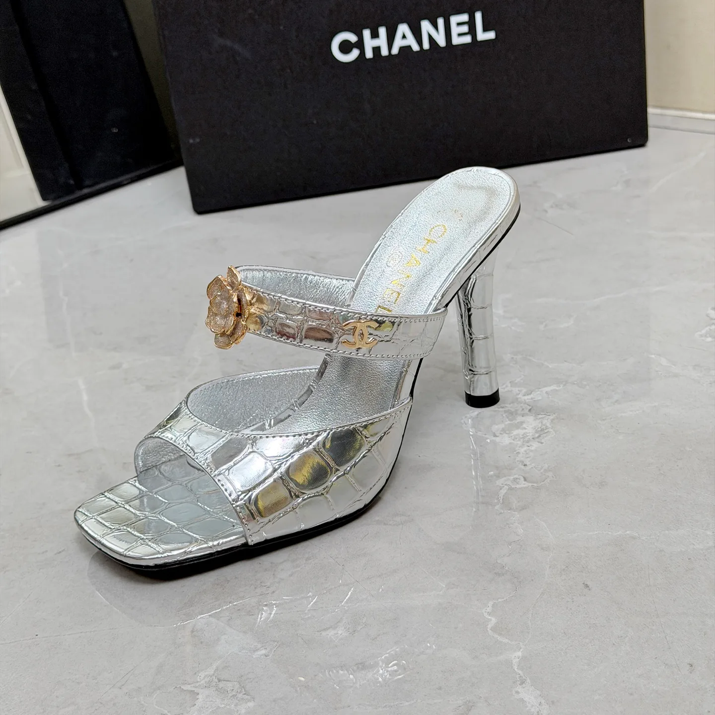 Women's Open-Toe Sandals CHANEL 17335035