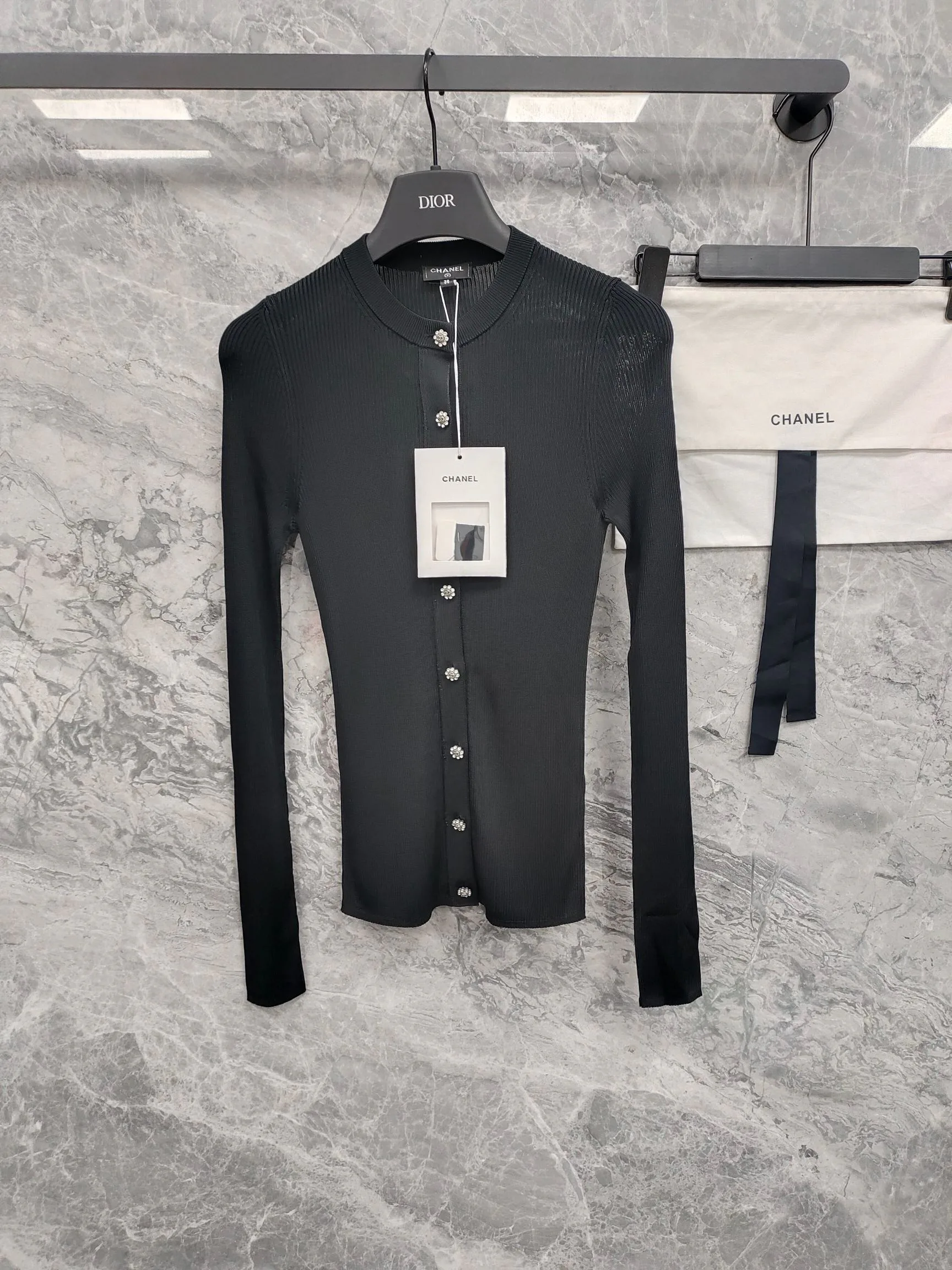 Women's Jumpers And Sweaters CHANEL 16935528