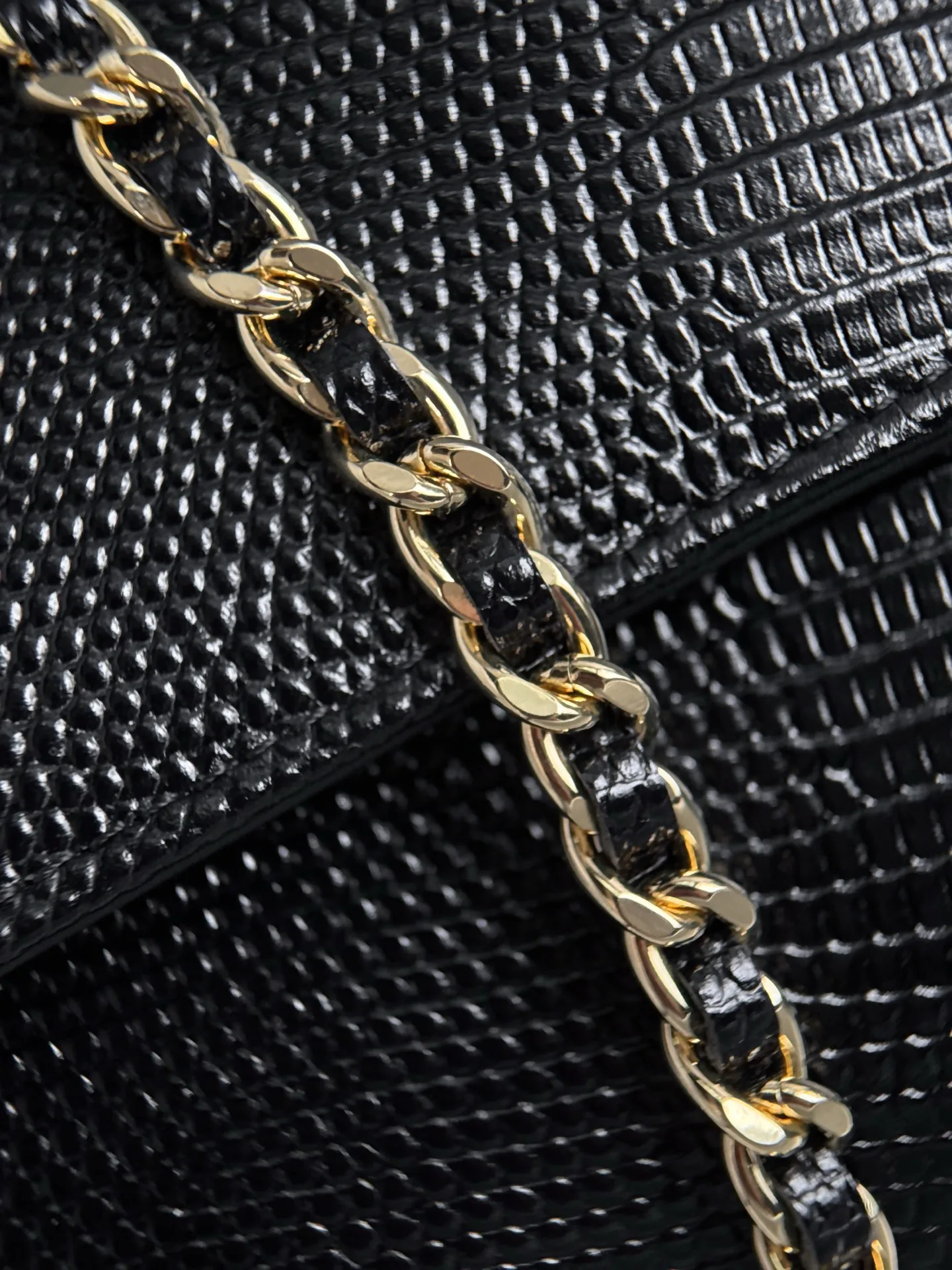 Women's Classic Handbags CHANEL 18065624