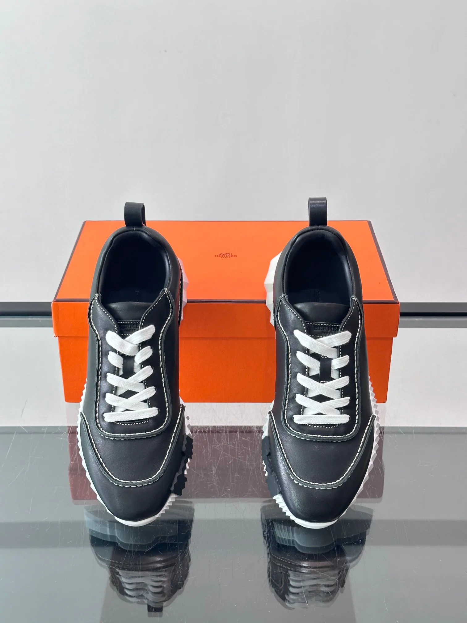 Men's Sneakers HERMES 18516243