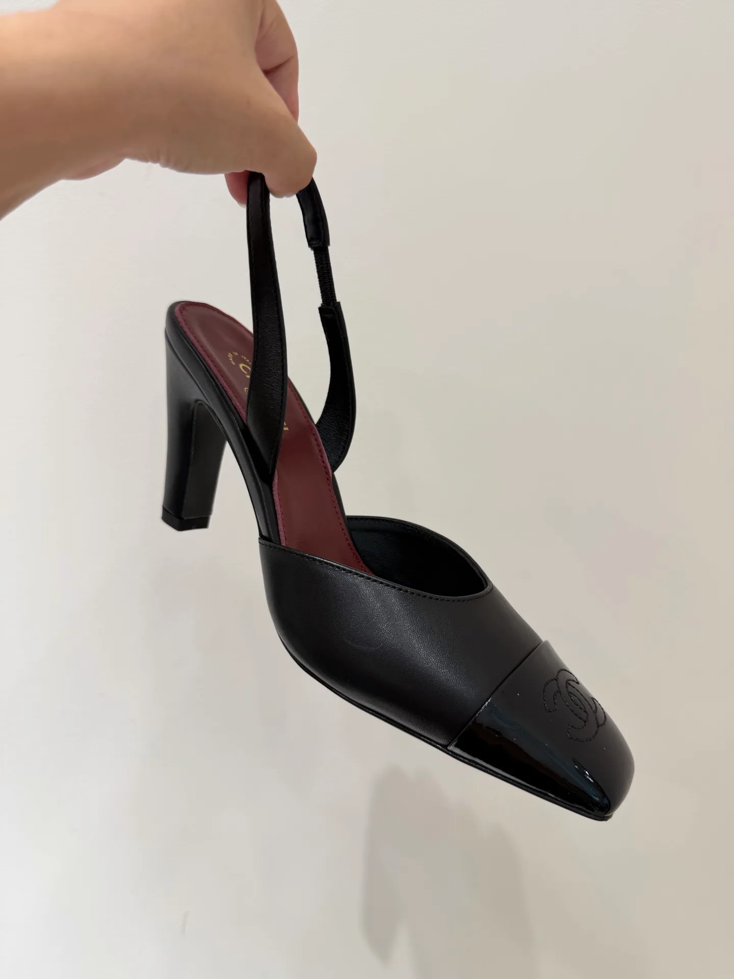 Women's Heels CHANEL 18080020