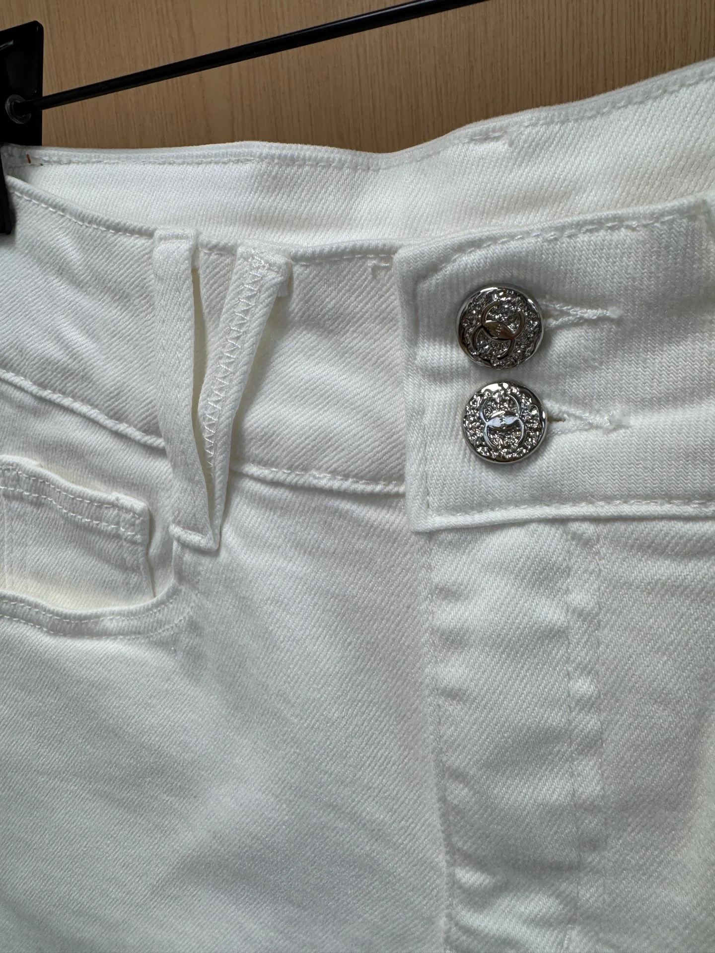 Women's Shorts CHANEL 17039527