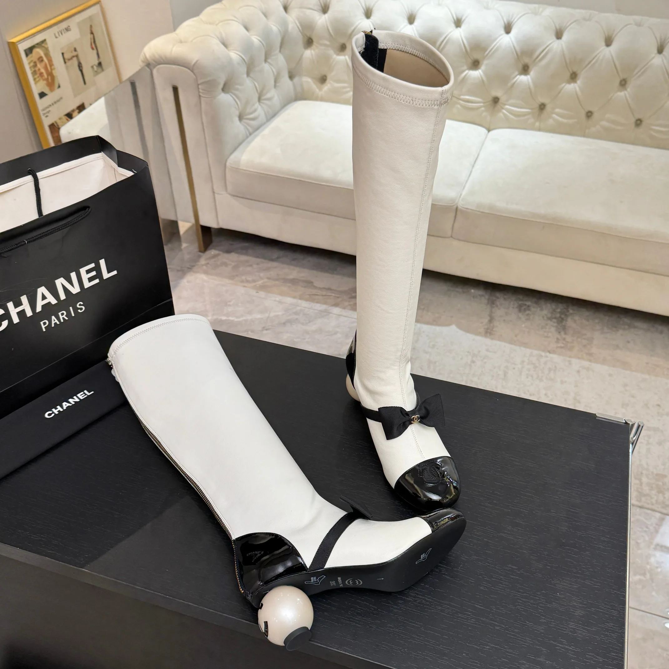 Women's Boots CHANEL 18063048