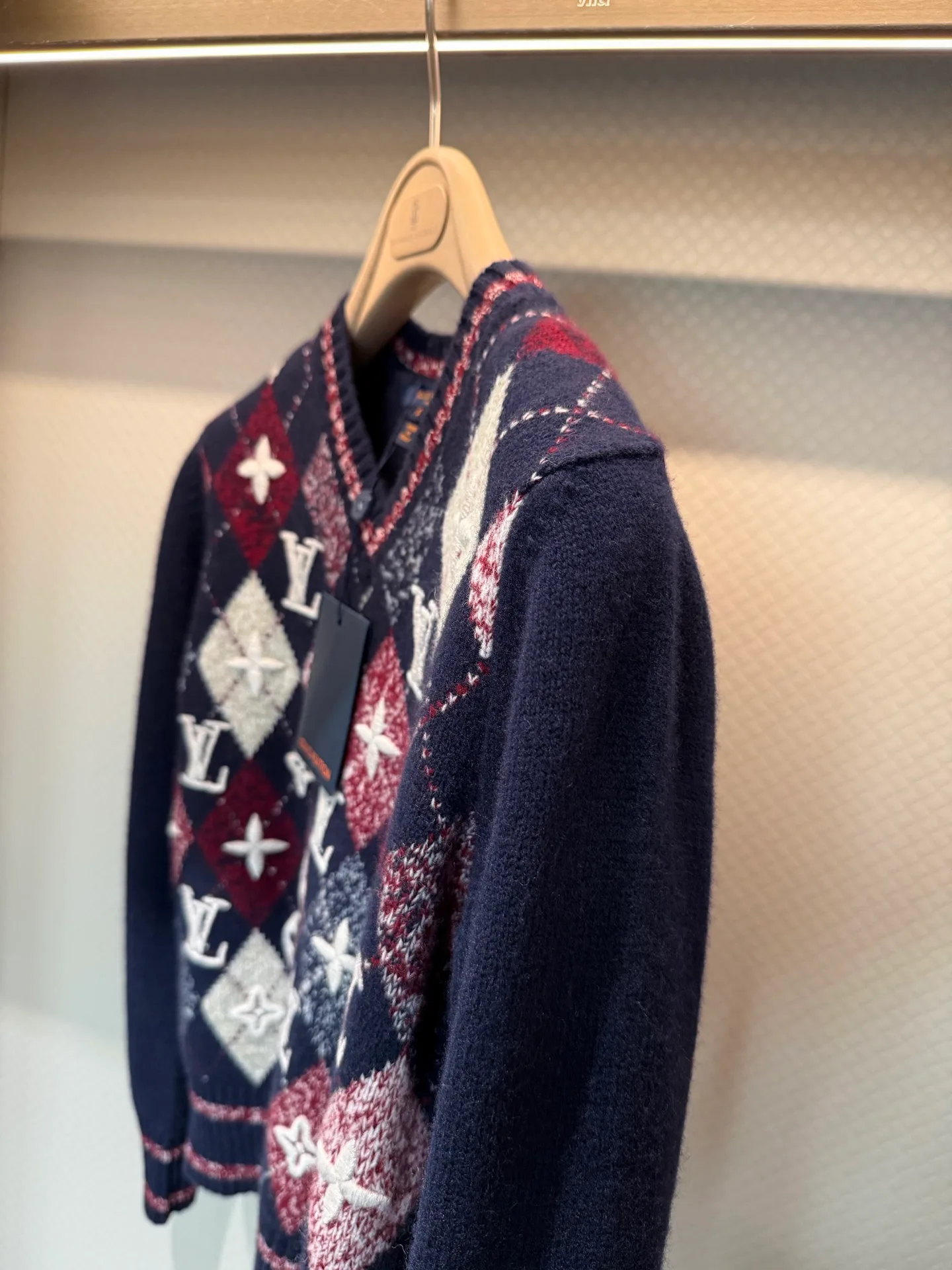 Women's Jumpers And Sweaters LOUIS VUITTON 18391954