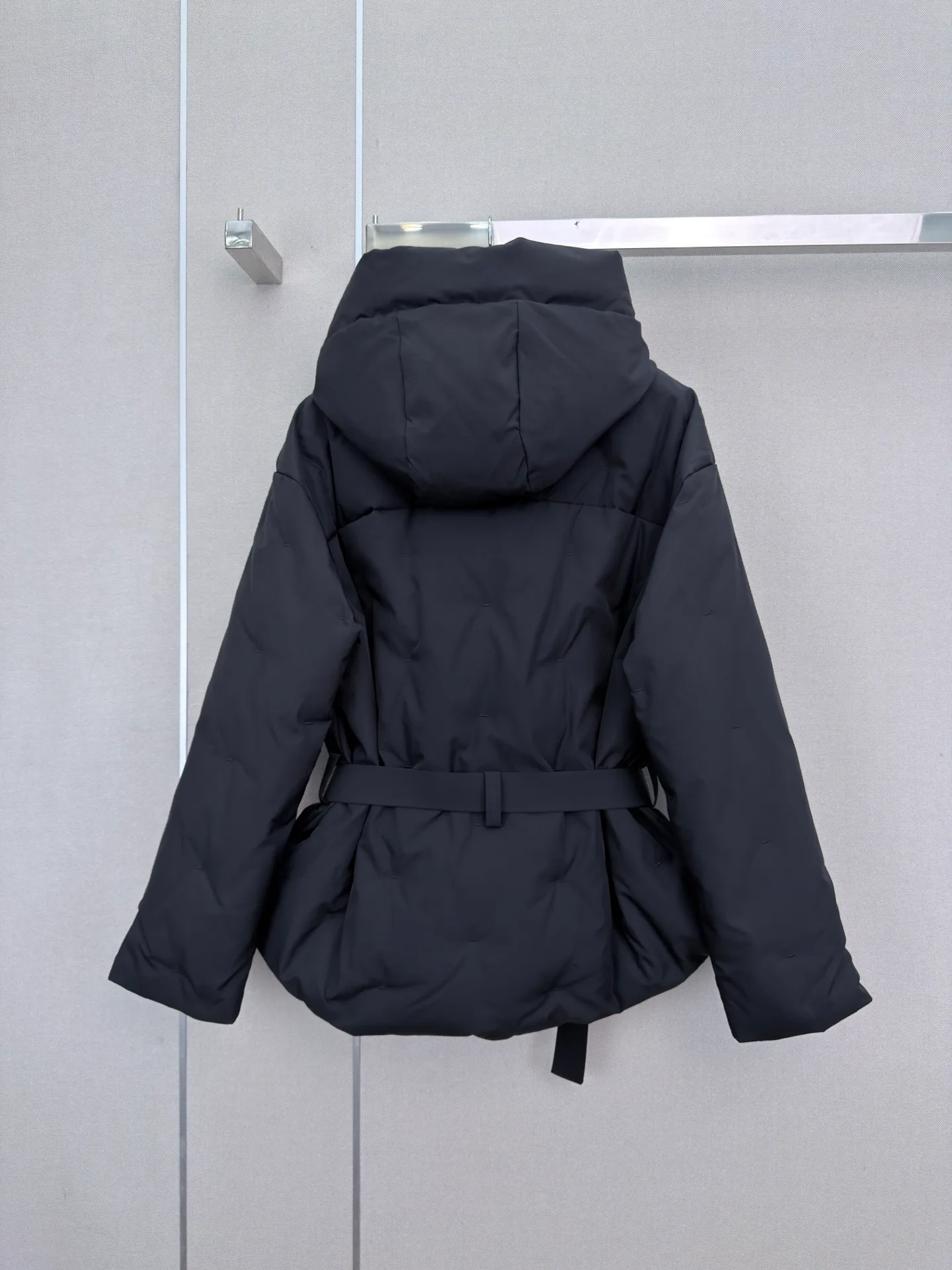 Women's Jackets And Down Jackets PRADA 18226286